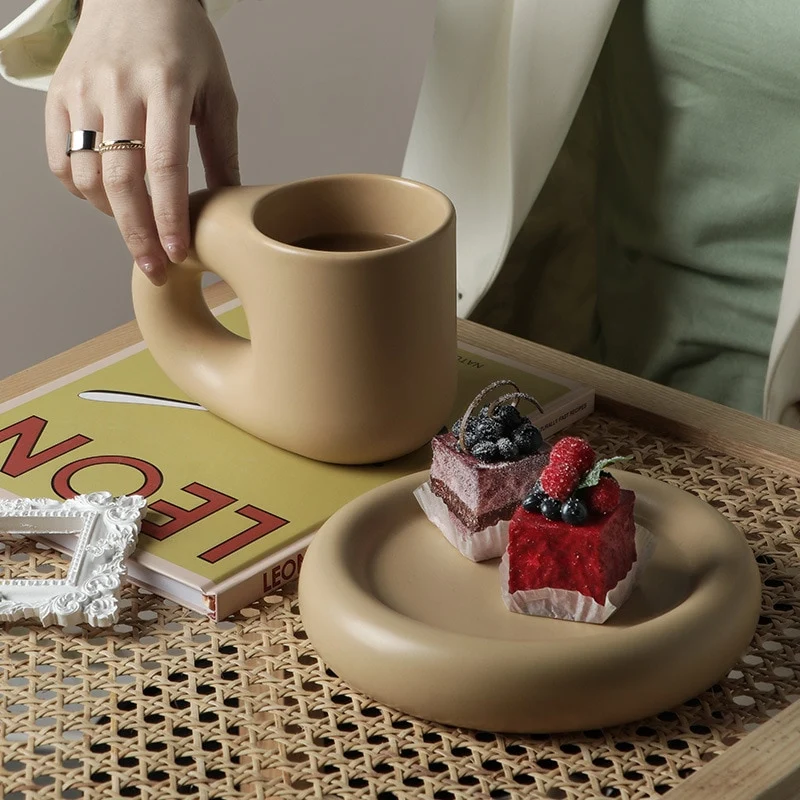 Nordic Ceramic Fat Handle Mug Set