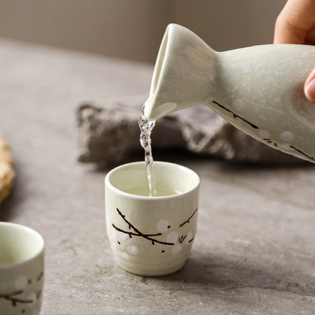 Plum Blossom Sake Cup Set - 7 pcs flowers Sake Set with Warmer