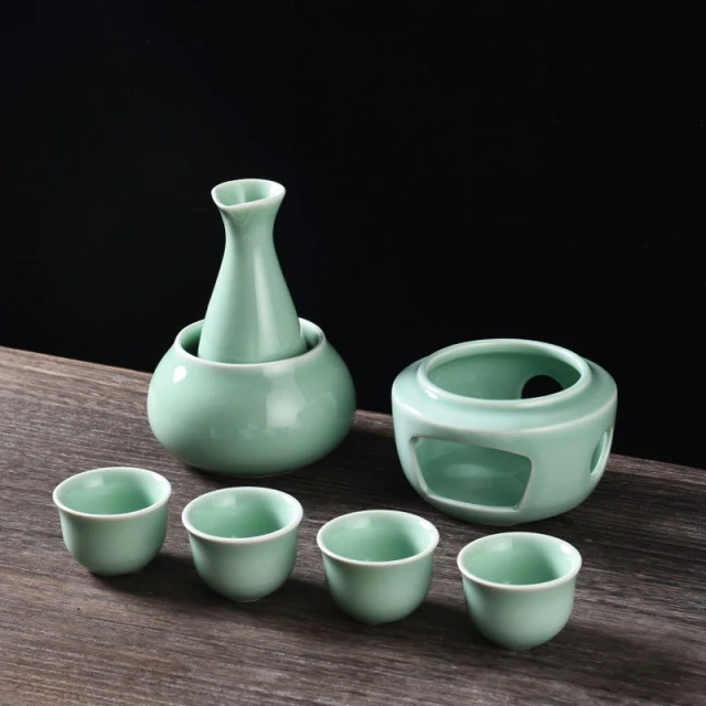 Ceramic Classic Sake Set with Warmer